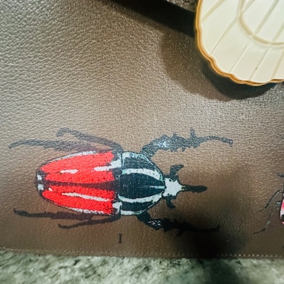 Gucci Brown Calfskin & Shell Butterfly Calfskin Shoulder Bag - RARE!!!! - Picture 10 of 16